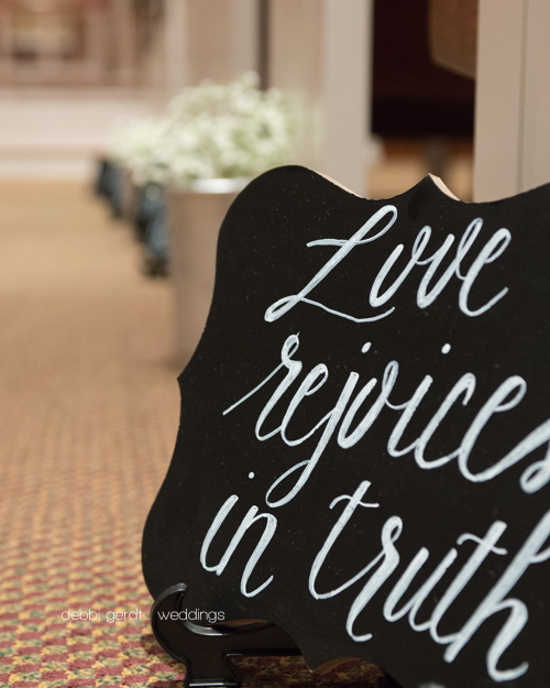 wedding ceremony chalk board aisle markers Wedding Photographer Cleveland Athens Tennessee