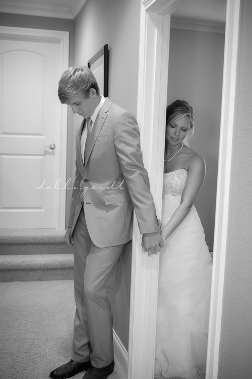 Athens Cleveland Tennessee Wedding Watts Bar Lake First Look Bride Groom Photographer